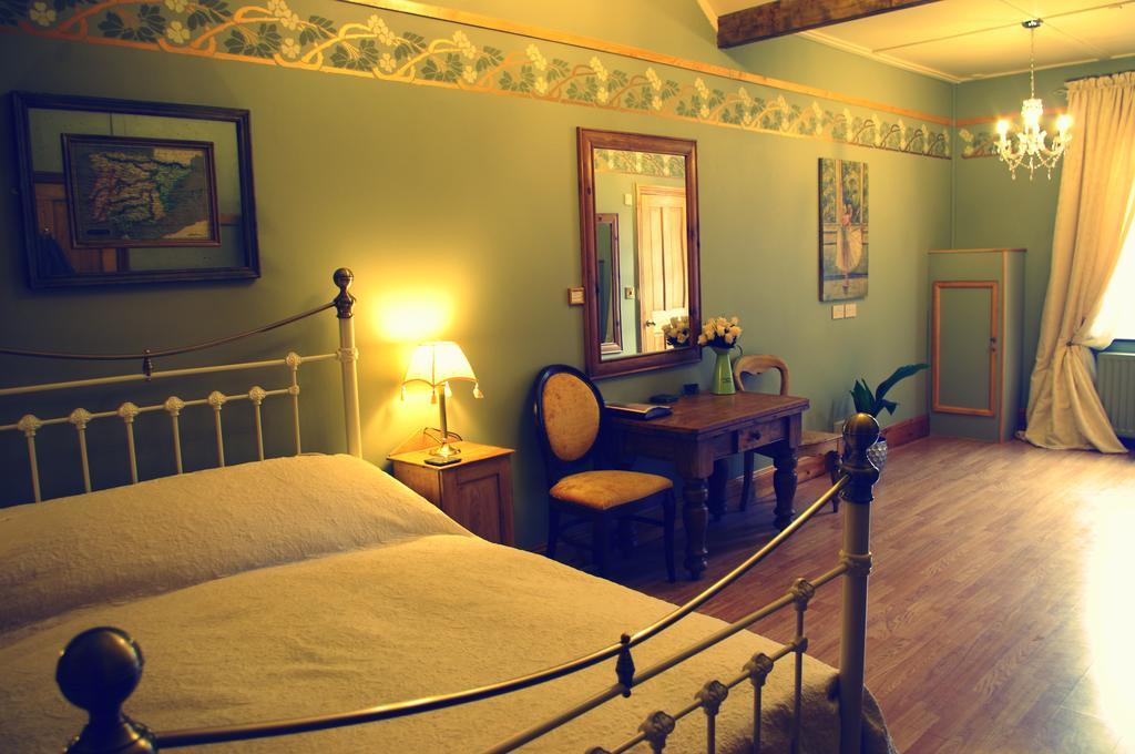 Crown House Suites Halifax Kamer foto